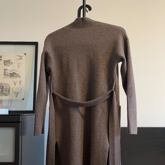 Wilfred Belize Cardigan in Heather Dark Oatmeal - Picture 2 of 8